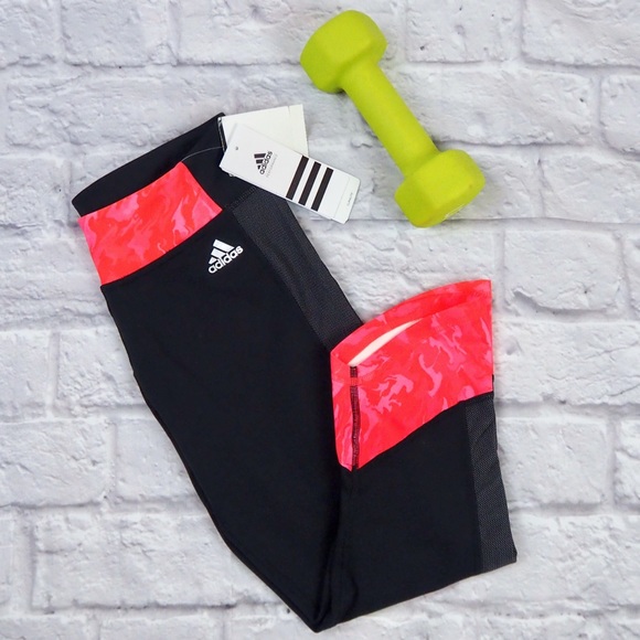 adidas Pants - ADIDAS NWT Cropped Capri Black Leggings